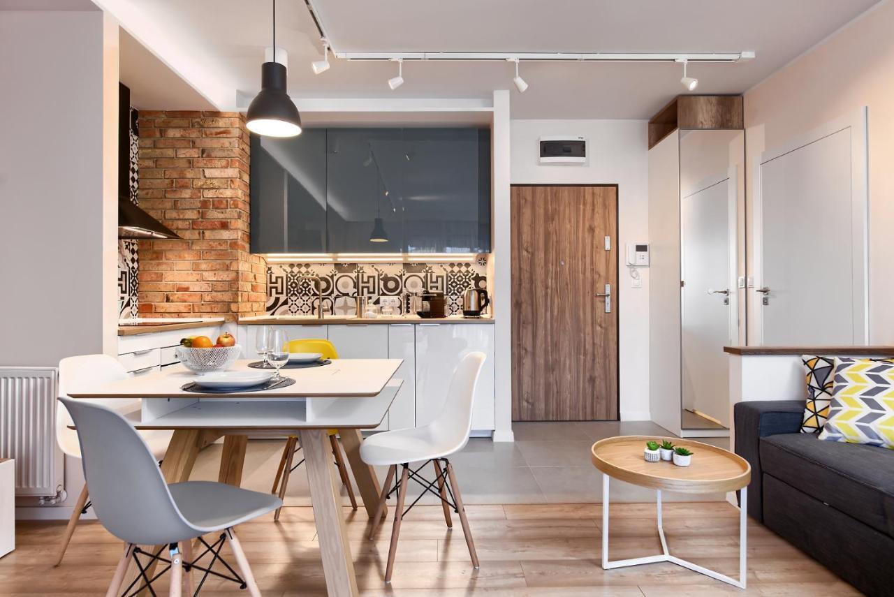 City Centre Modern Apartment Poznan Free Parking エクステリア 写真